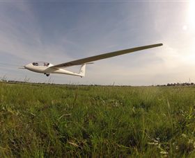 Gliding Over Benalla - Accommodation Port Macquarie 5
