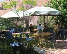 The Old Bakery On Eighth Cafe - Accommodation Port Macquarie 3