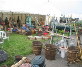 Dirty Janes Emporium - Accommodation Port Macquarie 3