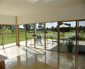 Razorback Ridge Wines - Accommodation Port Macquarie 4