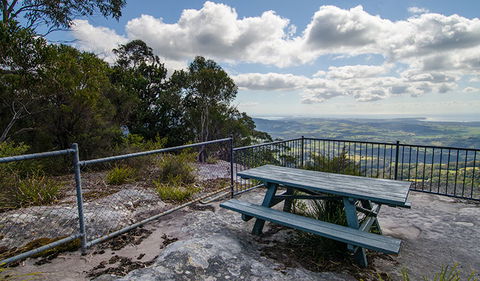 Illawarra Lookout Walking Track - Accommodation Port Macquarie 3