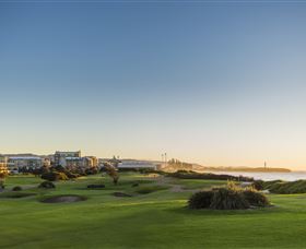 Wollongong Golf Club - Accommodation Port Macquarie 3
