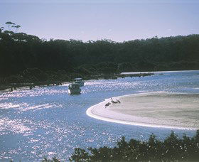 Tomakin NSW Accommodation Port Macquarie