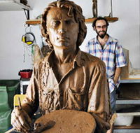 Damien Lucas Sculpture and Design - Accommodation Port Macquarie