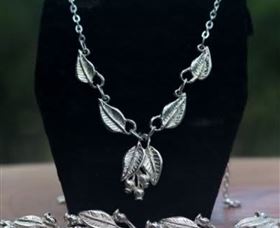 Australian Wildflower Jewellery Gallery - Accommodation Port Macquarie 0