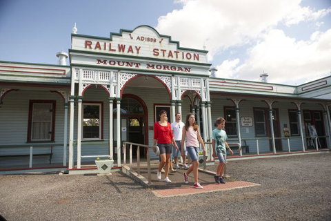 Rockhampton To Carnarvon Gorge Four Night Drive - Accommodation Port Macquarie 4