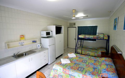 Tropical Palms Inn - Accommodation Port Macquarie 2