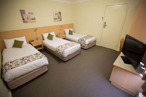 Ibis Styles Orange - Accommodation Port Macquarie 3