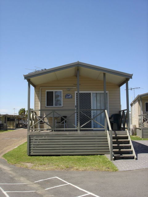 Belmont Pines Lakeside Holiday Park - Accommodation Port Macquarie 5