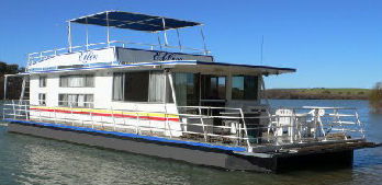 Oz Houseboats - Accommodation Port Macquarie 0