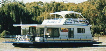 Oz Houseboats - Accommodation Port Macquarie 1