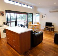 Karrak Reach Forest Retreat - Accommodation Port Macquarie