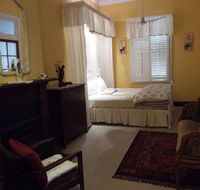 Guy House Bed and Breakfast - Accommodation Port Macquarie