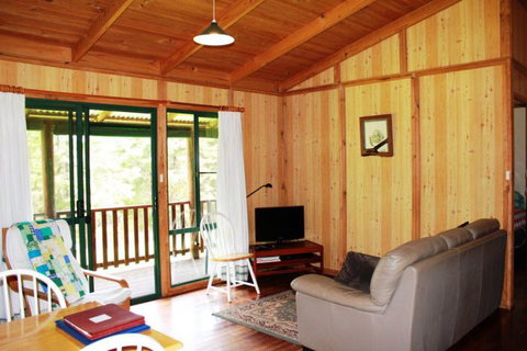 Hawke Brook Chalets - Accommodation Port Macquarie 5