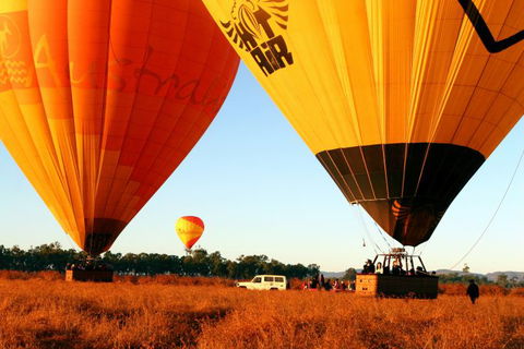 Hot Air Balloon Scenic Rim - Accommodation Port Macquarie 0
