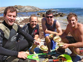 Goin' Off Safaris - Accommodation Port Macquarie 15