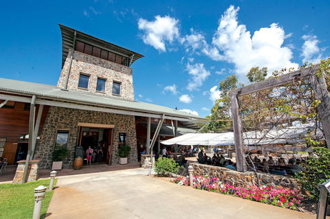 Sirromet Wines - Accommodation Port Macquarie 1