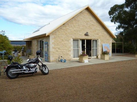 David Mahony Art Gallery & Sculpture Park - Accommodation Port Macquarie 4