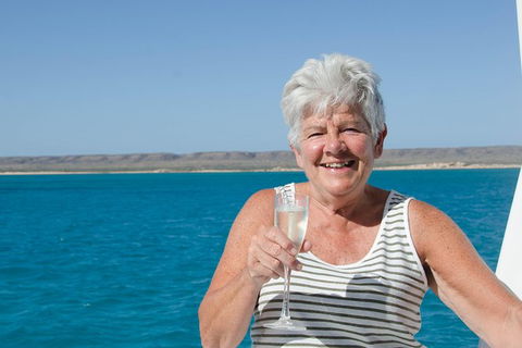 Swim With Whale Sharks - Ningaloo Reef - 3 Islands Whale Shark Dive - Accommodation Port Macquarie 5
