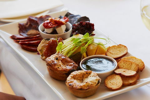 Margaret River Small-Group Full-Day Wine & Food Tour - Accommodation Port Macquarie 3