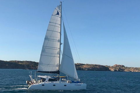 SAILING CHARTER TO CARNAC ISLAND - Accommodation Port Macquarie 0