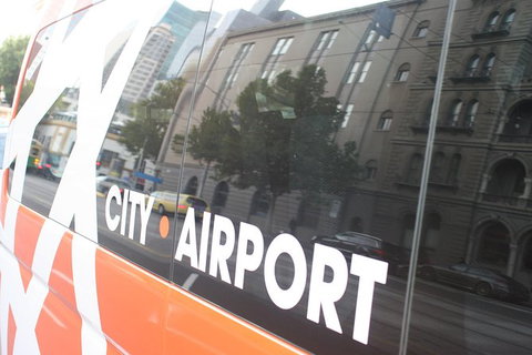 Melbourne Airport Shuttle City To Airport One-Way - Accommodation Port Macquarie 4