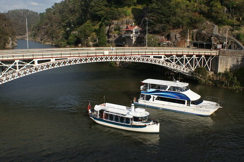 Cataract Gorge Cruise 10:30 Am - Accommodation Port Macquarie 7