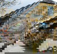 Small Group Adelaide Hills and Hahndorf Hideaway Tour from Adelaide - Accommodation Port Macquarie