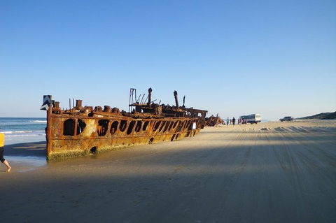 All-Inclusive 2-Day Fraser Island Tour - Accommodation Port Macquarie 0