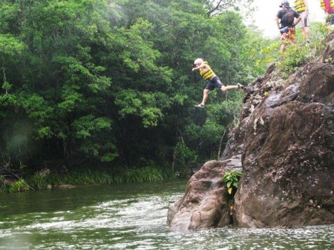 Tully River Full-Day White Water Rafting From Cairns Including Lunch - Accommodation Port Macquarie 4