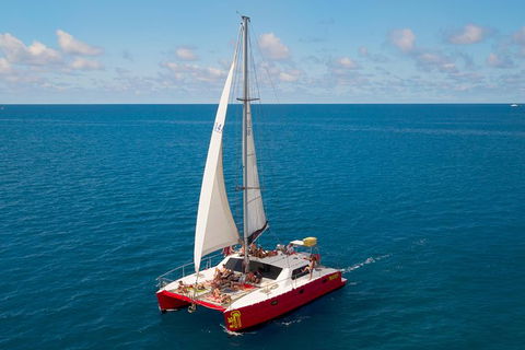 2-Night Whitsunday Islands All-Inclusive Sailing Tour From Airlie Beach - Accommodation Port Macquarie 0