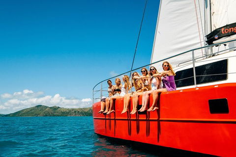 2-Night Whitsunday Islands All-Inclusive Sailing Tour From Airlie Beach - Accommodation Port Macquarie 3