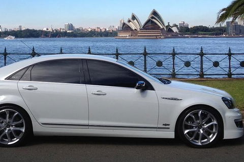 Limo From Airlie Beach To Proserpine Airport - Accommodation Port Macquarie 1