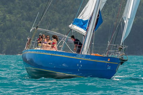 Whitsundays Sailing Experience On America's Cup Yacht Southern Cross - Accommodation Port Macquarie 0