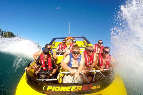 Airlie Beach Jet Boat Thrill Ride - Accommodation Port Macquarie 10