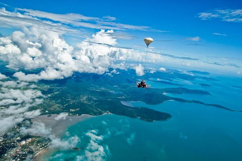 Airlie Beach Tandem Skydive - Accommodation Port Macquarie 5