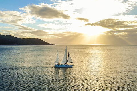 Magnetic Island Sunset Sail - Accommodation Port Macquarie 1
