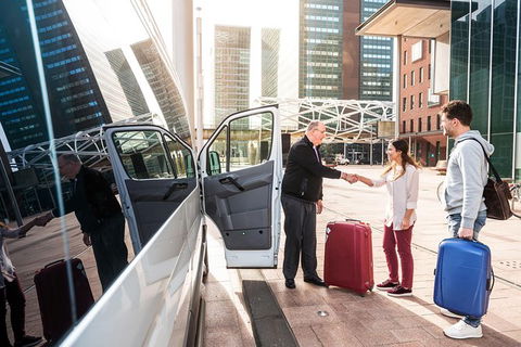 Cairns Airport (CNS) Departure Transfer (Port Douglas Hotels To Cairns Airport) - Accommodation Port Macquarie 11