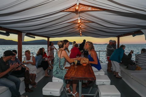 Sundowner Sunset Cruise Airlie Beach - Accommodation Port Macquarie 0