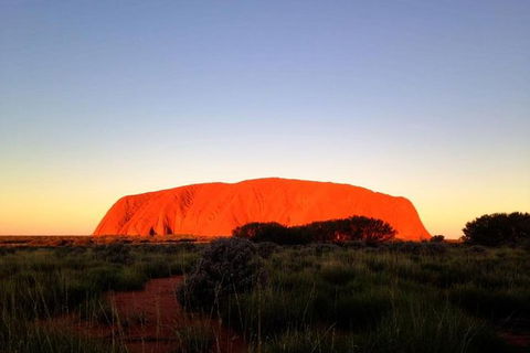 Small Group Uluru Sunset Viewing Tour - Accommodation Port Macquarie 1