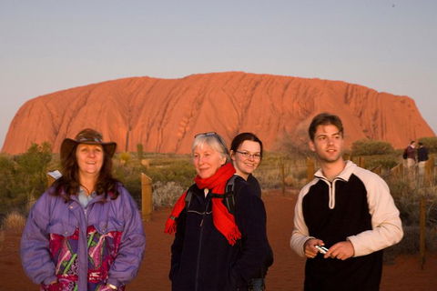 5-Day Uluru (Ayers Rock) And Kata Tjuta 4WD Camping Tour - Accommodation Port Macquarie 1