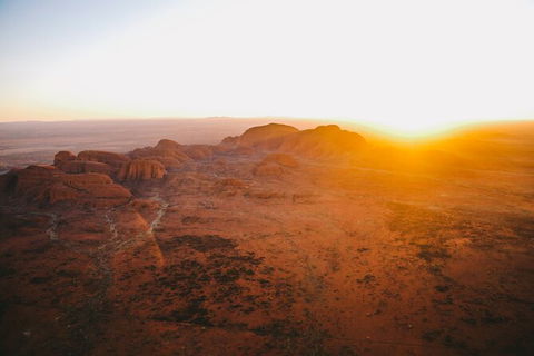 Scenic Flight: Uluru & Kata Tjuta - Accommodation Port Macquarie 4