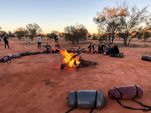 6-Day Rock 2 Water Trip Alice Springs Or Uluru To Adelaide - Accommodation Port Macquarie 0