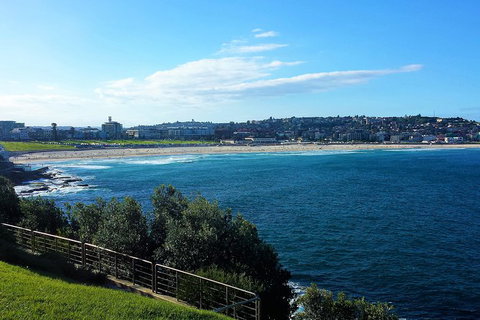 BONDI BEACH - 1.5 Hours Sightseeing Motorcycle Tour - Accommodation Port Macquarie 3