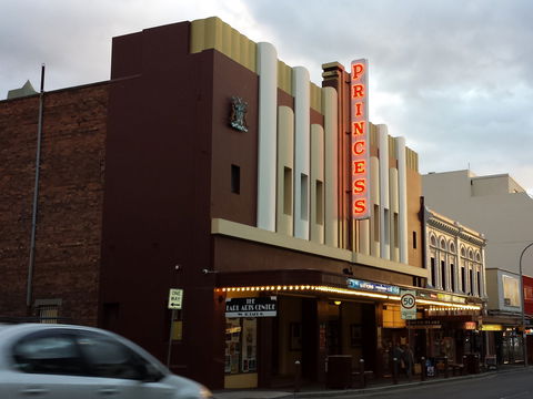 Princess Theatre & Earl Arts Centre - Accommodation Port Macquarie 0