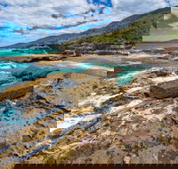 Singing Stones Beach - Accommodation Port Macquarie