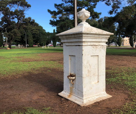 Bews Fountain, Kadina - Accommodation Port Macquarie 0