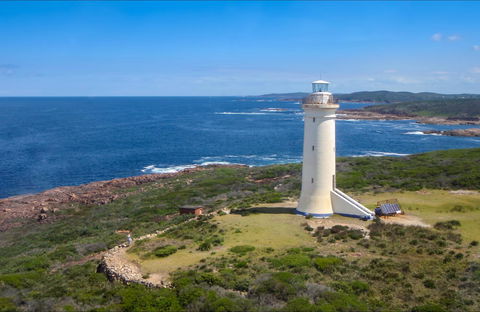 Point Stephens Lighthouse And Fingal Island - Accommodation Port Macquarie 0