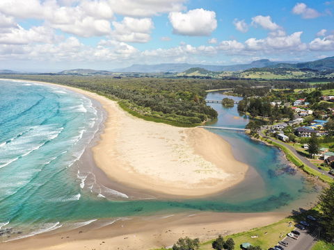 Seven Mile Beach, Gerroa - Accommodation Port Macquarie 0