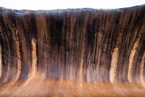 Wave Rock - Accommodation Port Macquarie 1